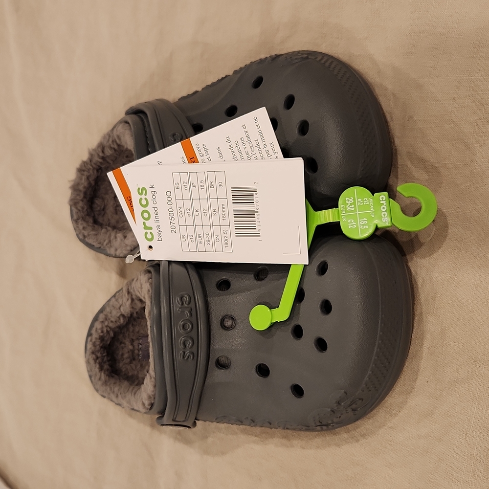 NWT CROCS with fur size 12 kids Grey